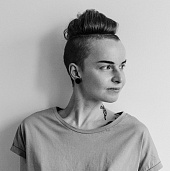 Леонова Аня